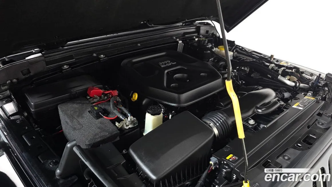Jeep Wrangler 2022 из KR, фото 6