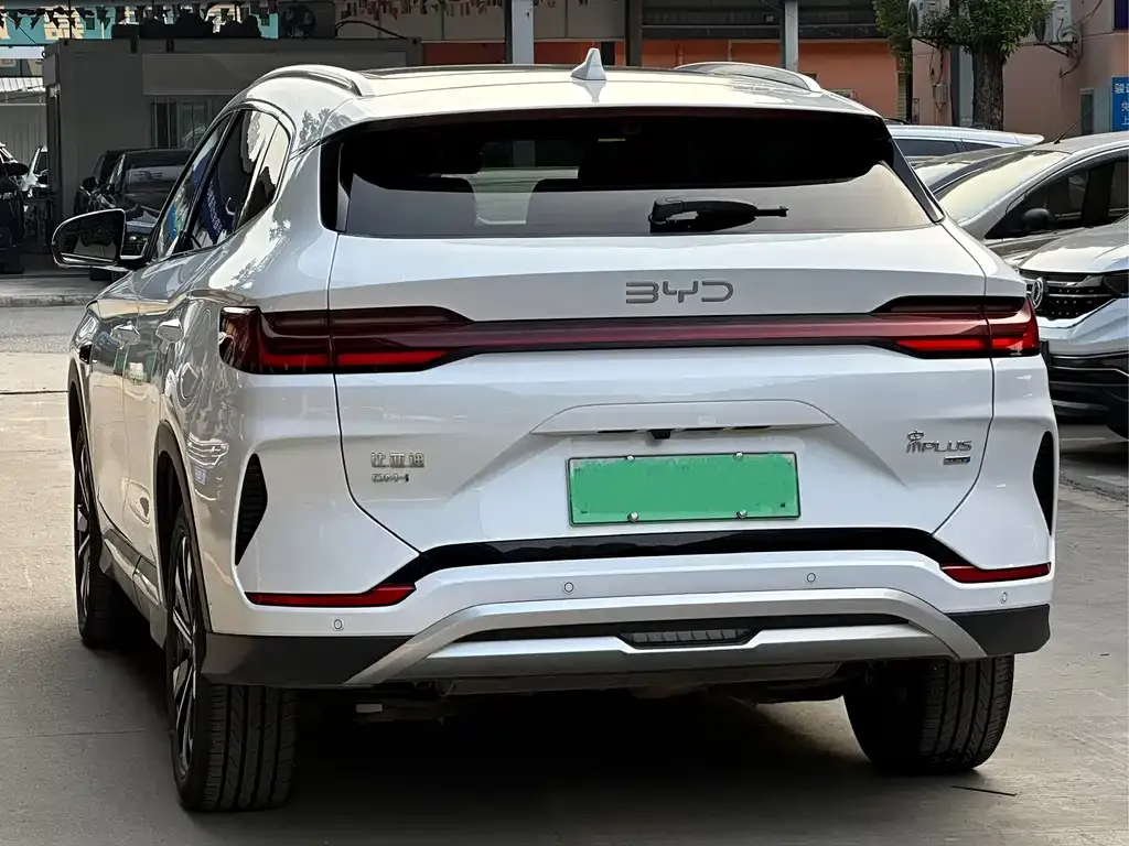 BYD PLUS New Energy — фото 4