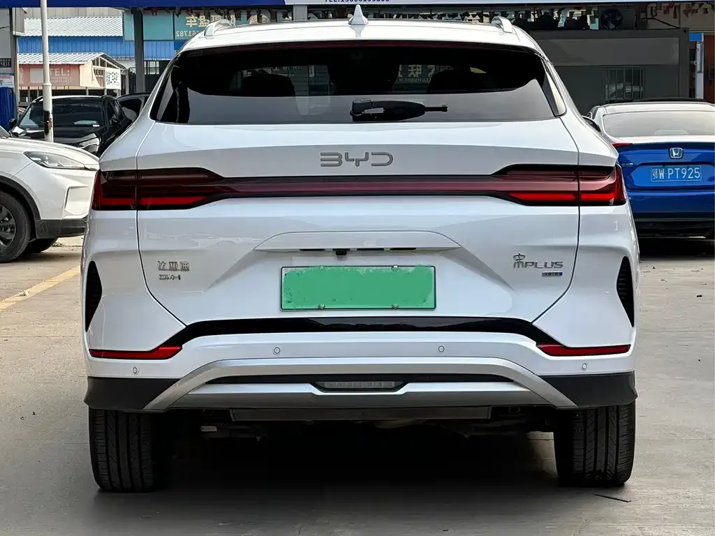 BYD PLUS New Energy — фото 5