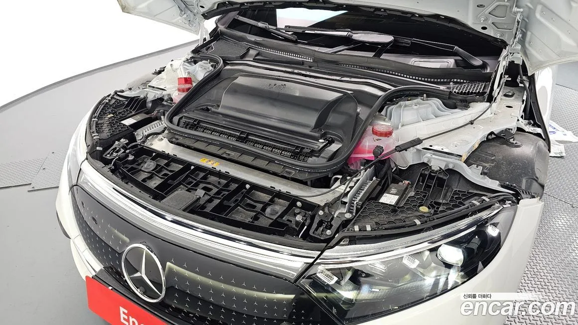 Mercedes-Benz EQS 2023 из KR, фото 6