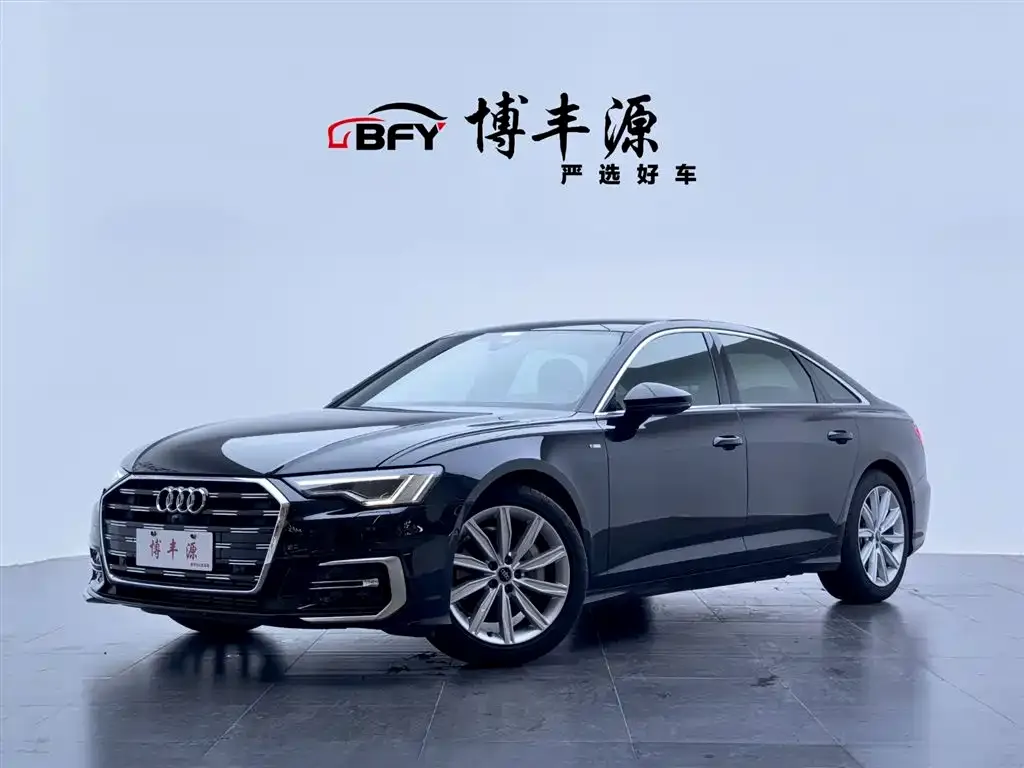 Audi A6L — фото 1