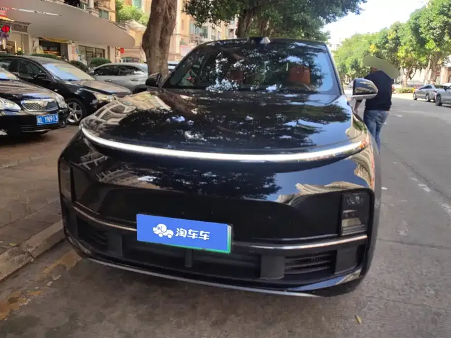 Li Auto L8 2024 из CN, фото 2