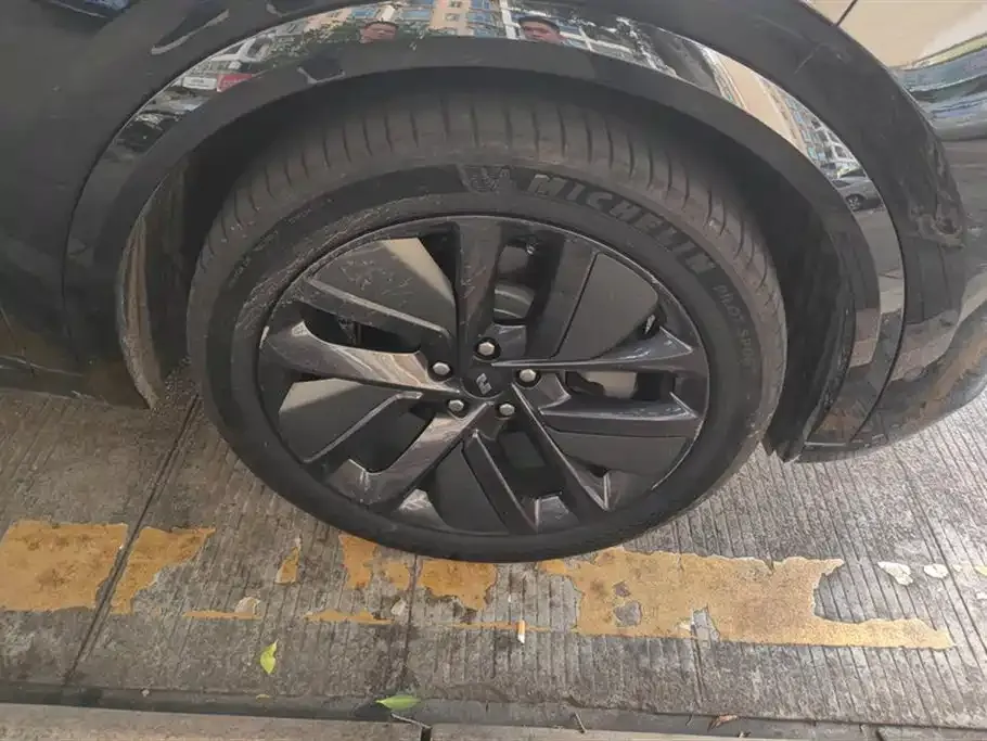 Li Auto L8 2024 из CN, фото 6