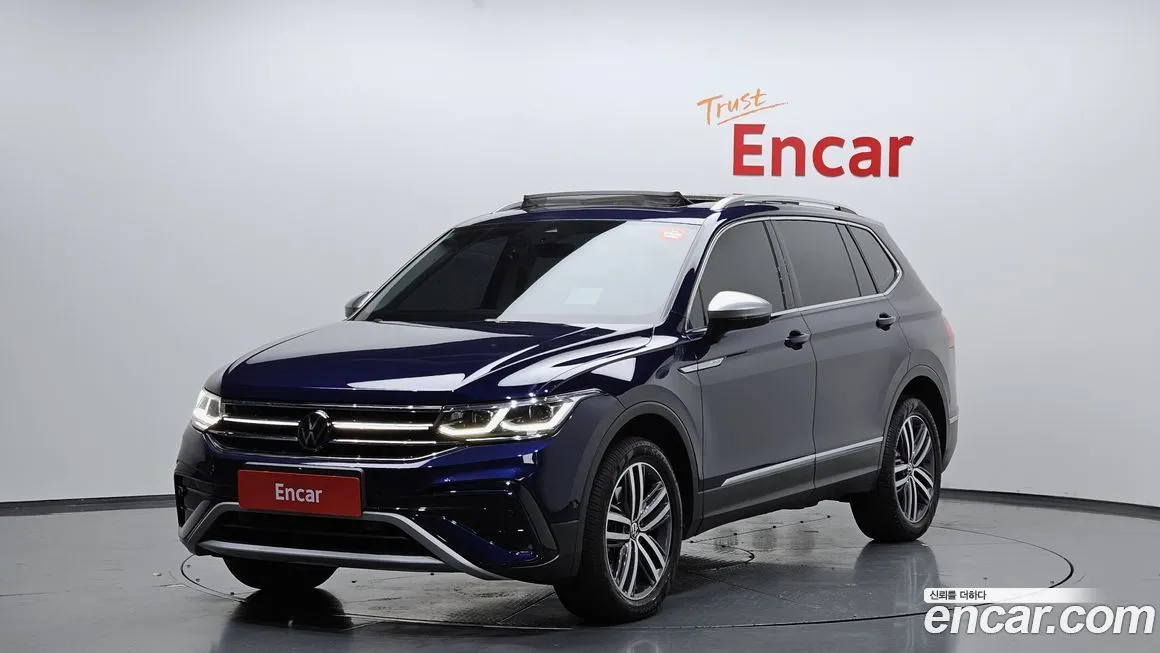 Volkswagen Tiguan — фото 1