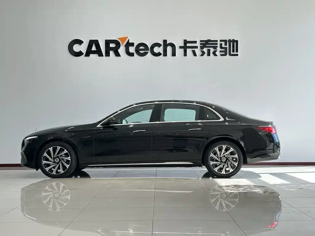Mercedes-Benz E-Class 2025 из CN, фото 5
