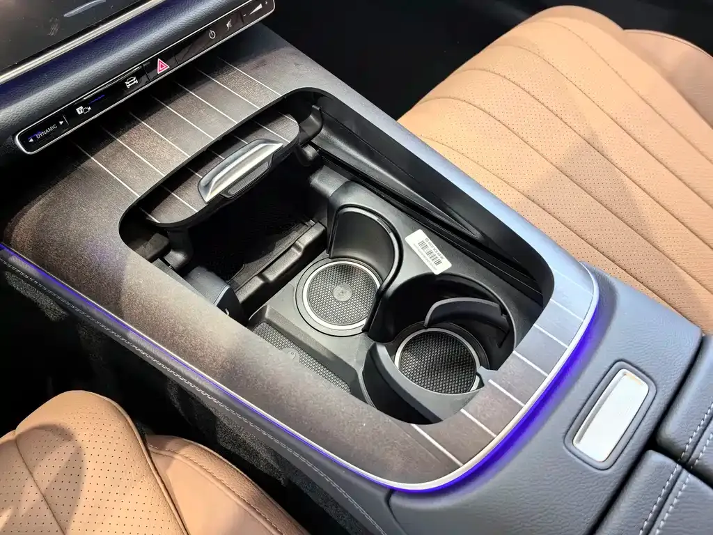 Mercedes-Benz E-Class 2025 из CN, фото 8