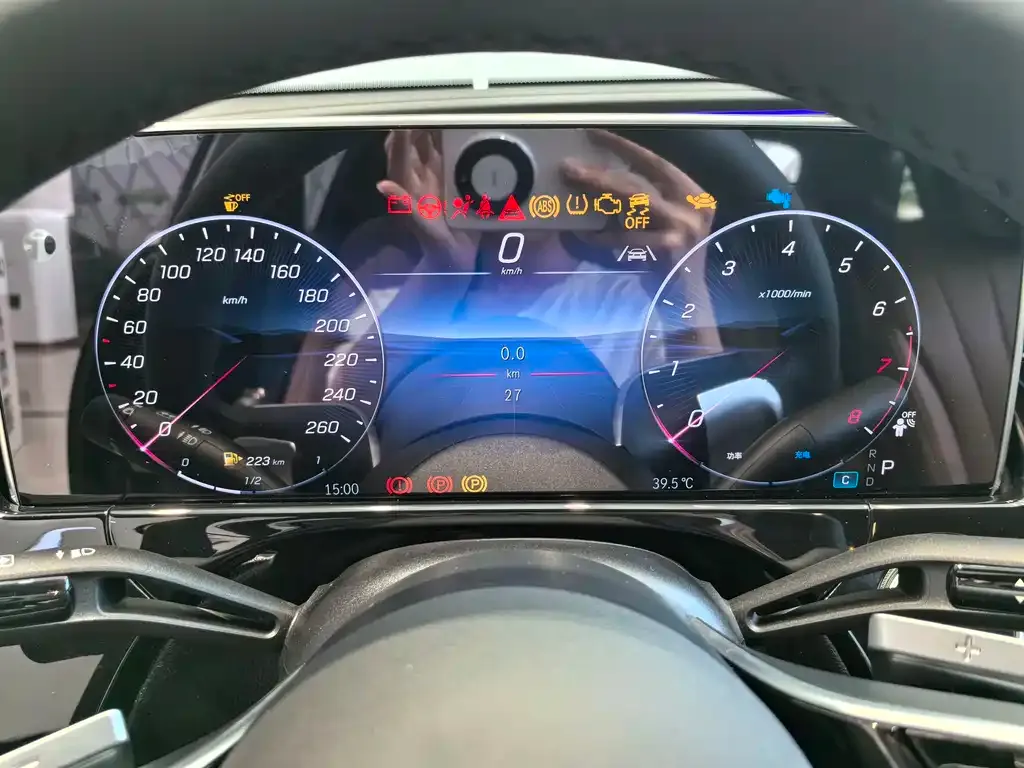 Mercedes-Benz E-Class 2025 из CN, фото 9