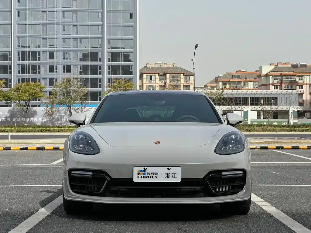 Porsche Panamera — фото 2