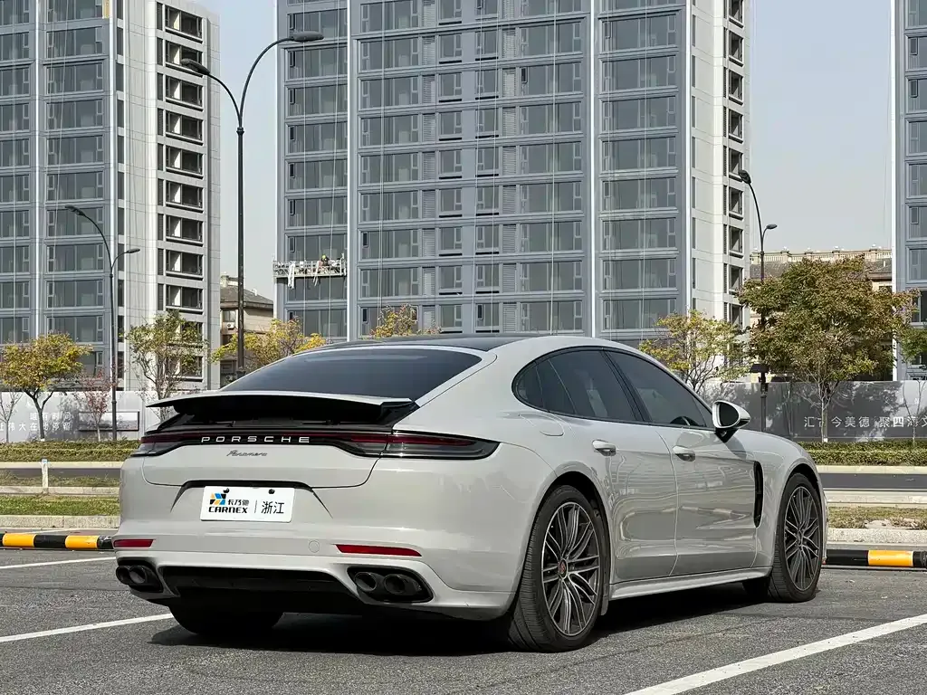 Porsche Panamera — фото 6