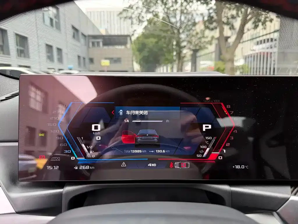 BMW M4 2024 из CN, фото 8