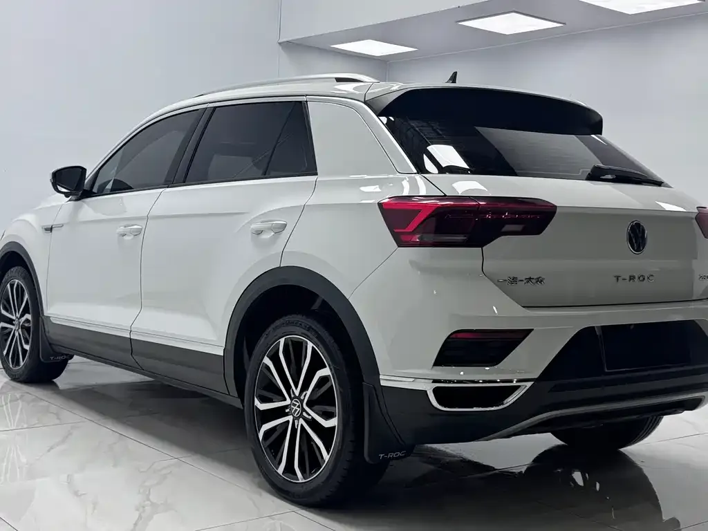 Volkswagen T-Roc 2021 из CN, фото 4
