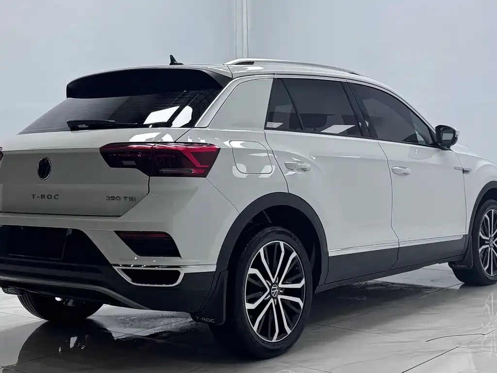Volkswagen T-Roc 2021 из CN, фото 6