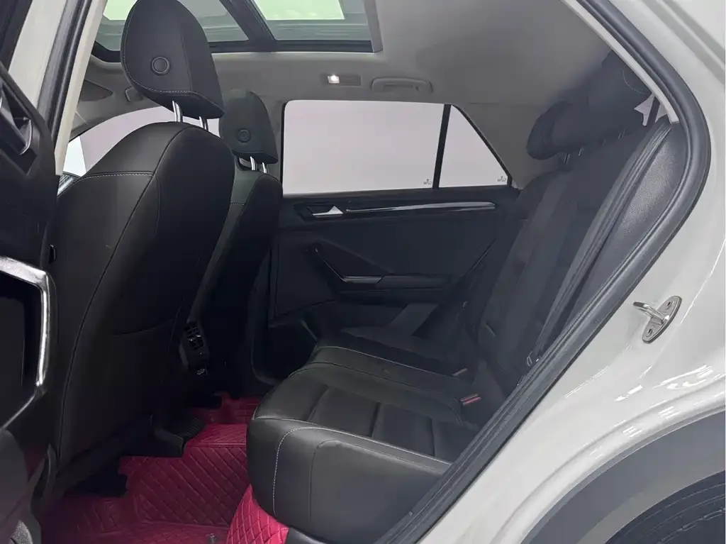 Volkswagen T-Roc 2021 из CN, фото 8