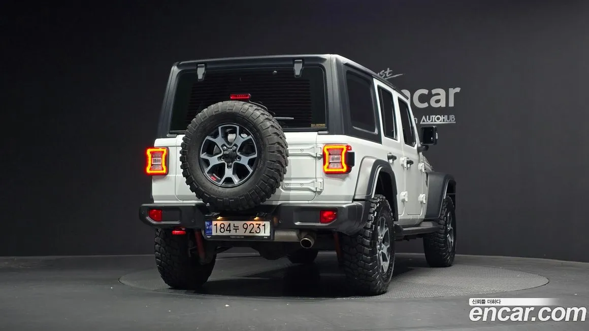 Jeep Wrangler — фото 4