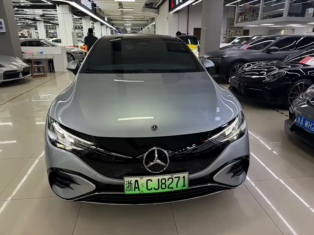 Mercedes-Benz EQE 2024 из CN, фото 1