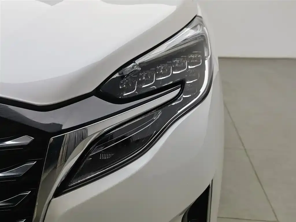 Buick GL8 2023 из CN, фото 7