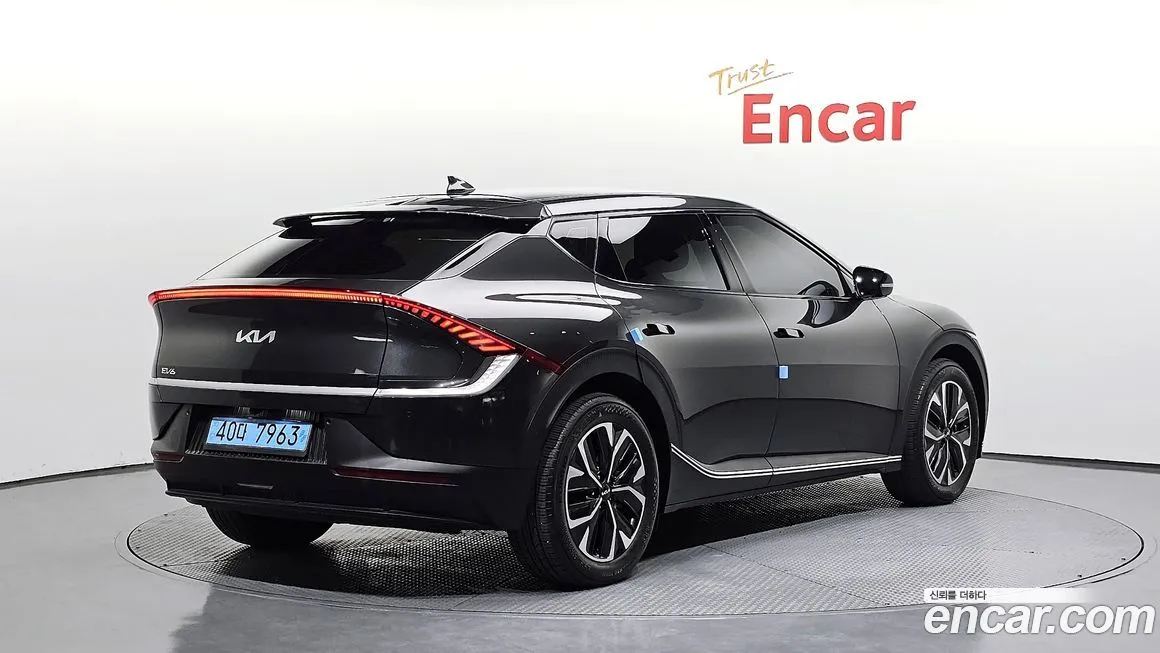 Kia EV6 — фото 2