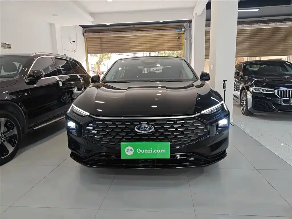Ford Mondeo 2023 из CN, фото 3