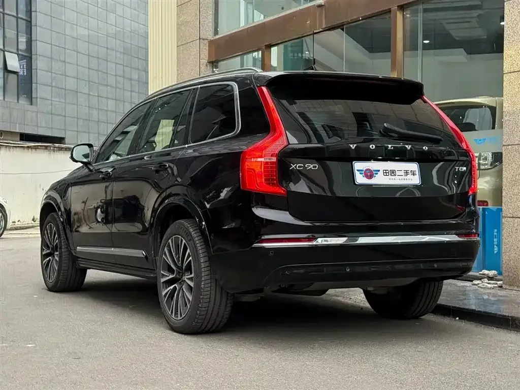 Volvo XC90 PHEV — фото 5