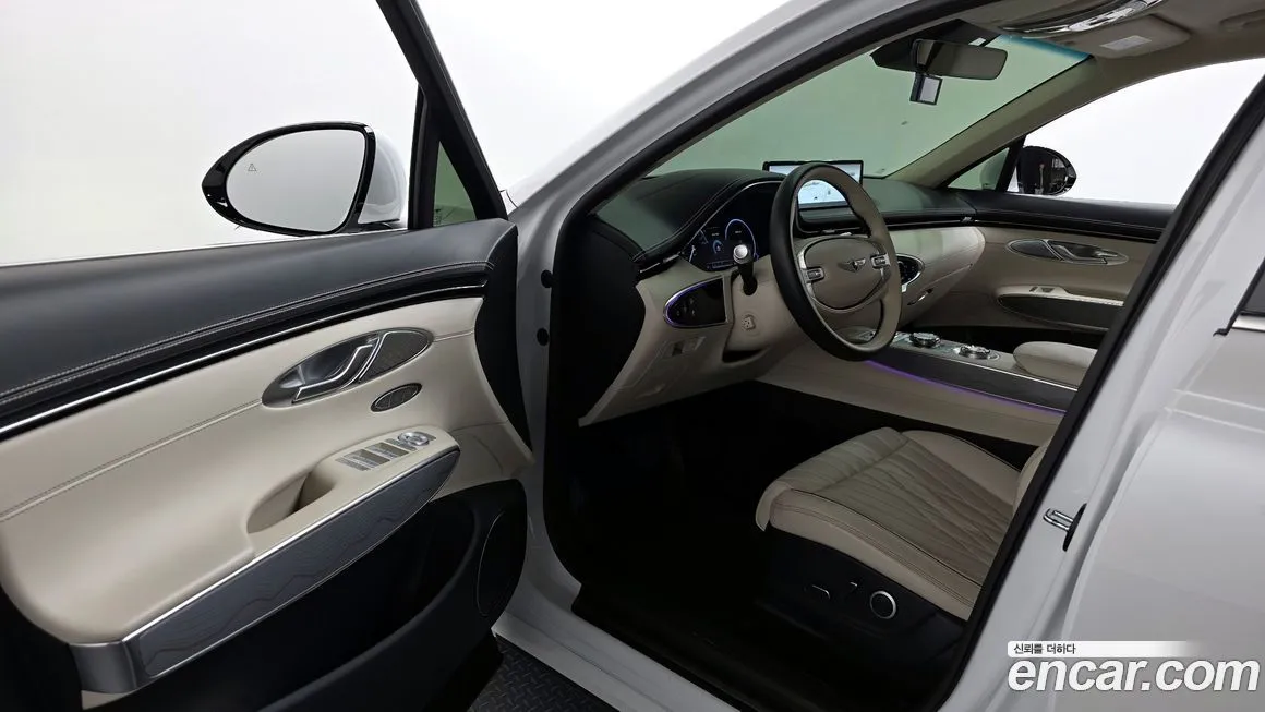 Genesis GV70 — фото 10