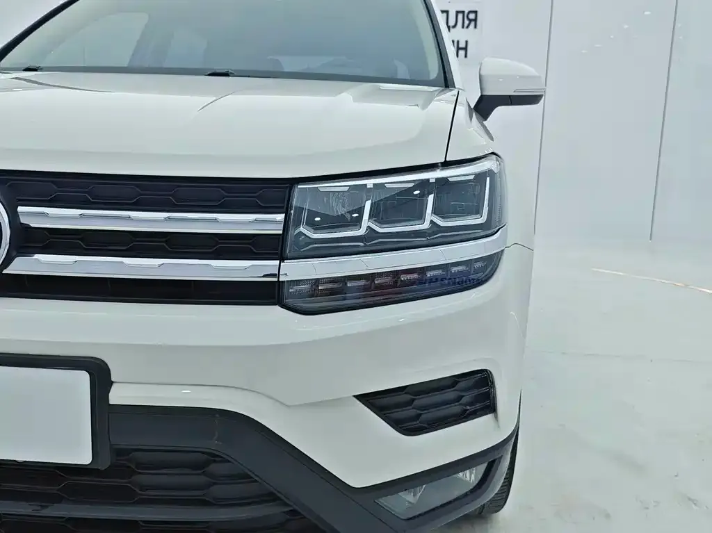 Volkswagen Tharu 2022 из CN, фото 9