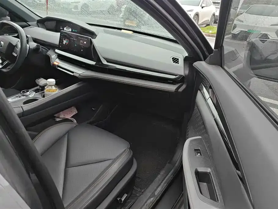 Changan UNI-V 2023 из CN, фото 8