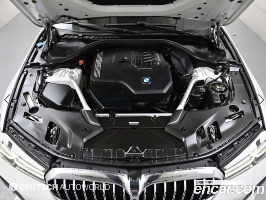 BMW 5-Series 2023 из KR, фото 6