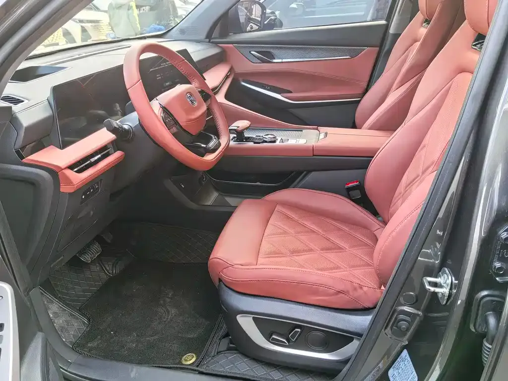Changan CS75PLUS 2024 из CN, фото 4
