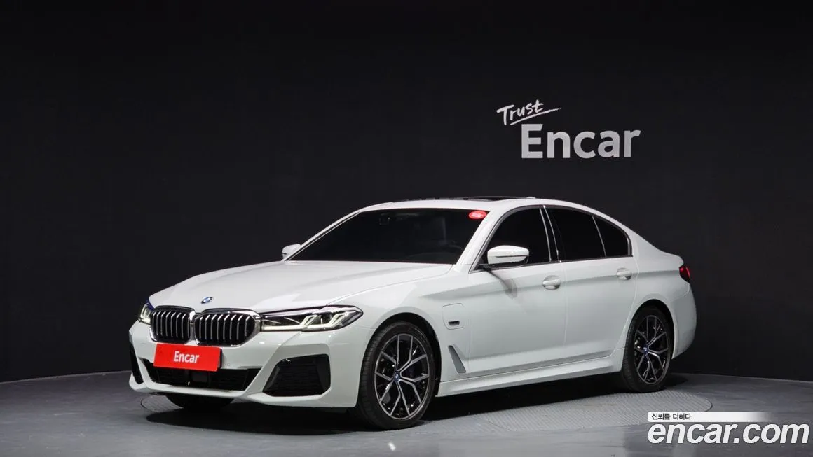 BMW 5-Series 2022 из KR, фото 1