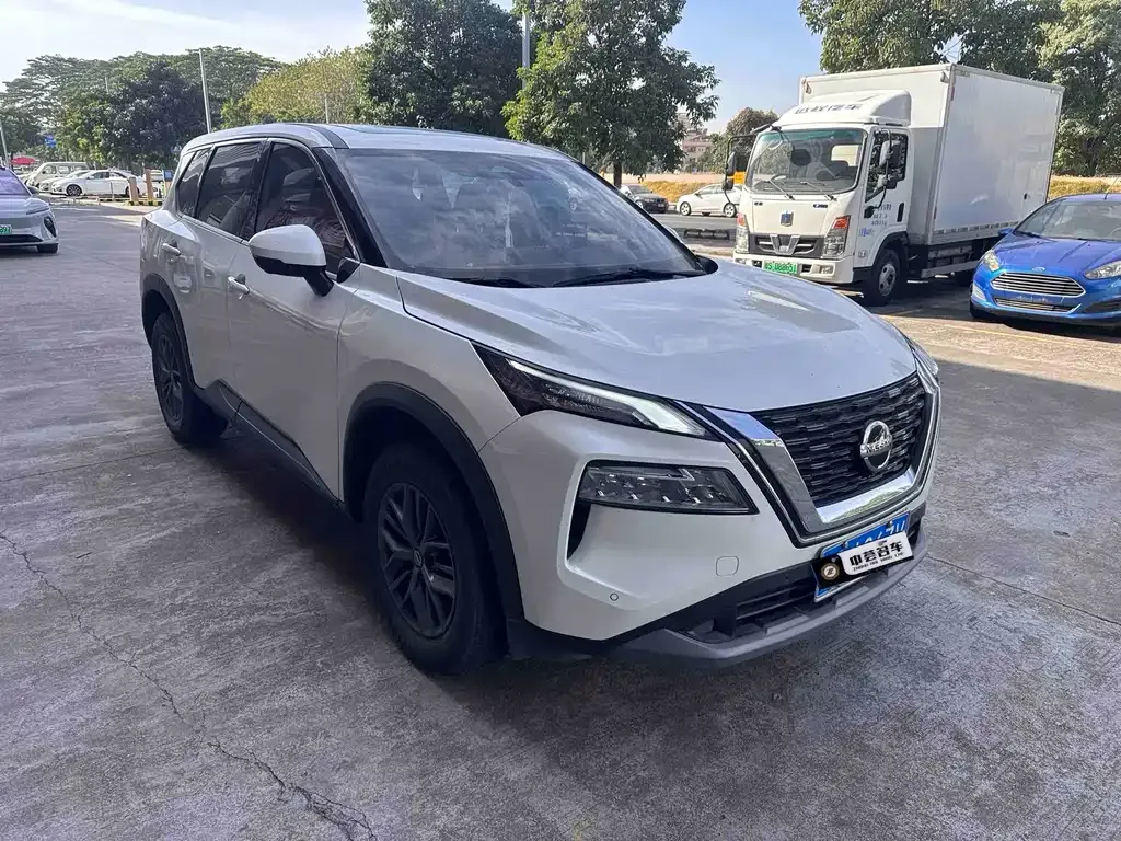 Nissan X-Trail 2021 из CN, фото 3