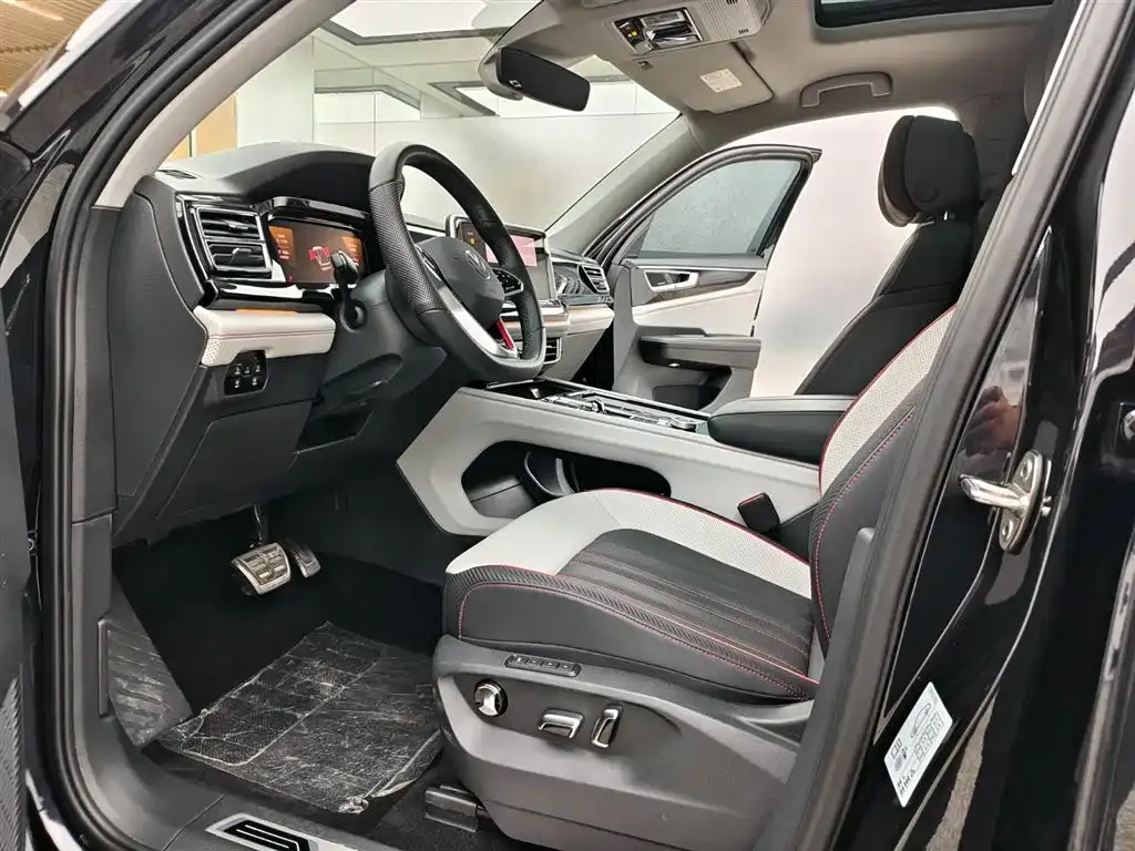 Volkswagen Teramont 2024 из CN, фото 10