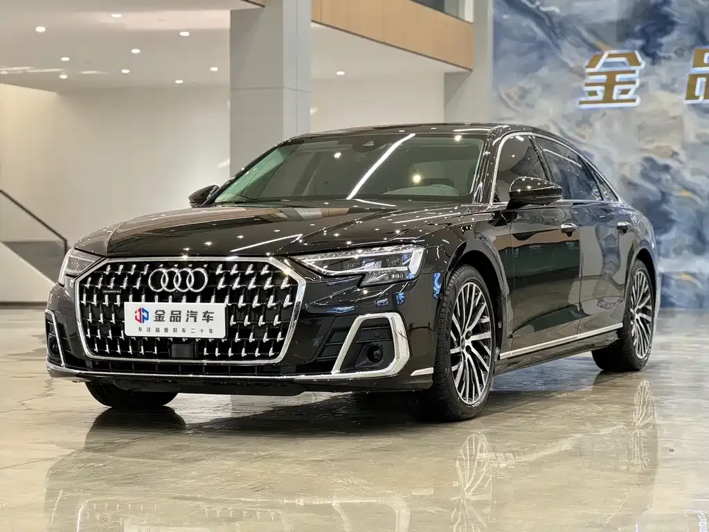 Audi A8 2023 из CN, фото 1