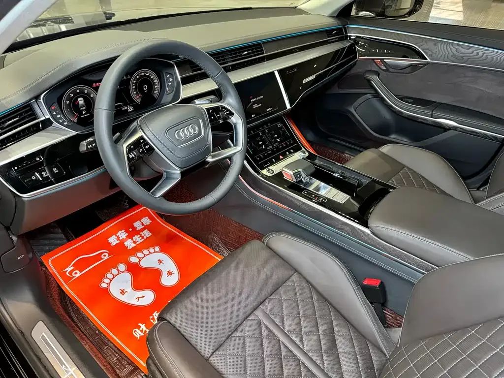 Audi A8 2023 из CN, фото 7