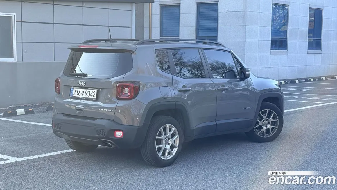 Jeep Renegade 2021 из KR, фото 2