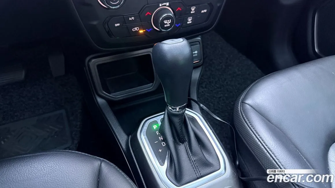 Jeep Renegade 2021 из KR, фото 9