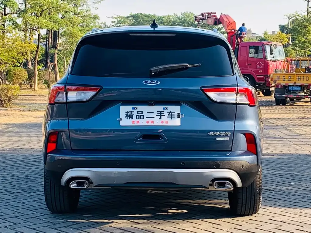 Ford Escape 2023 из CN, фото 4