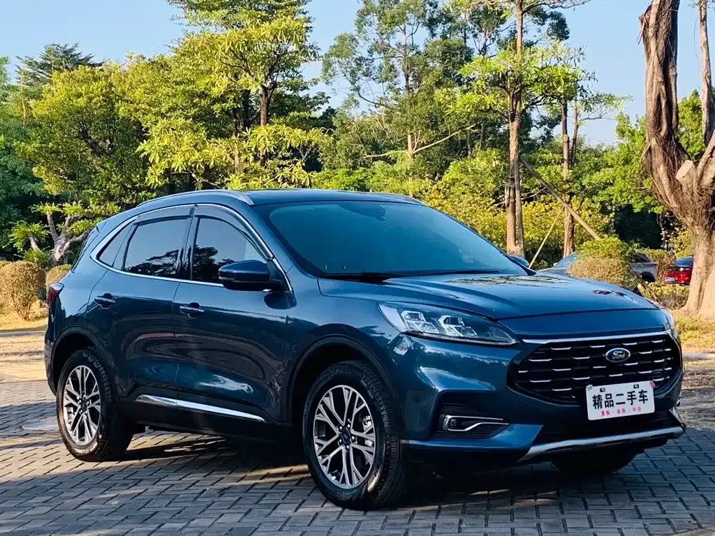 Ford Escape 2023 из CN, фото 7
