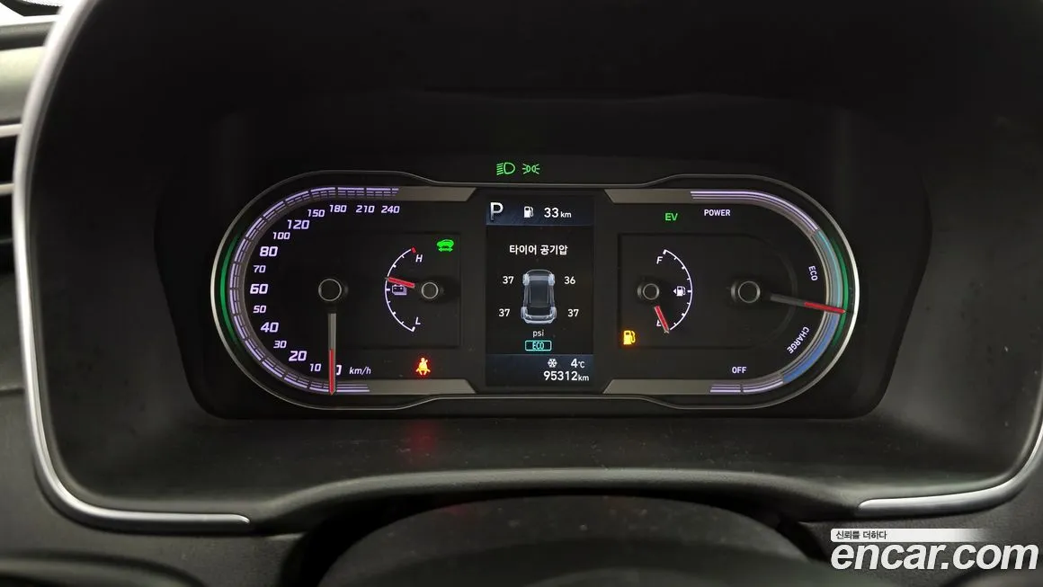 Hyundai Tucson 2022 из KR, фото 8