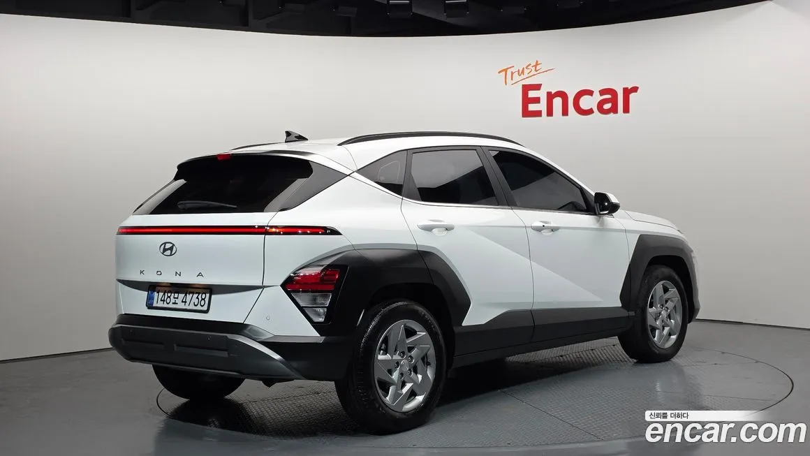 Hyundai Kona — фото 2