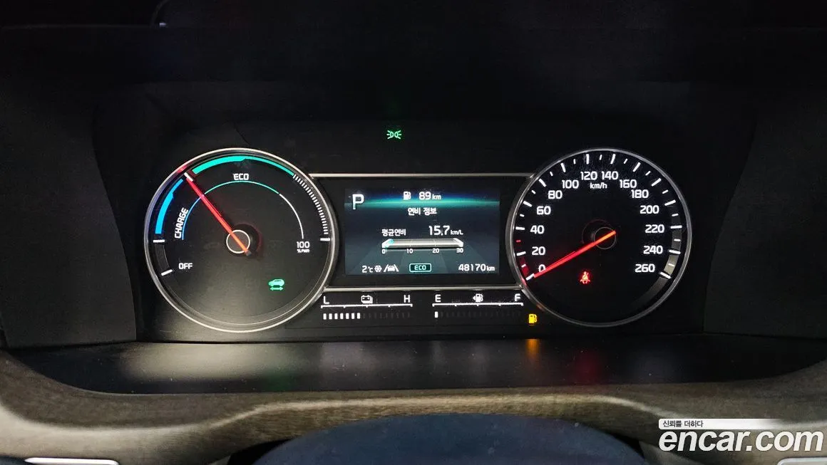 Kia Sorento — фото 8