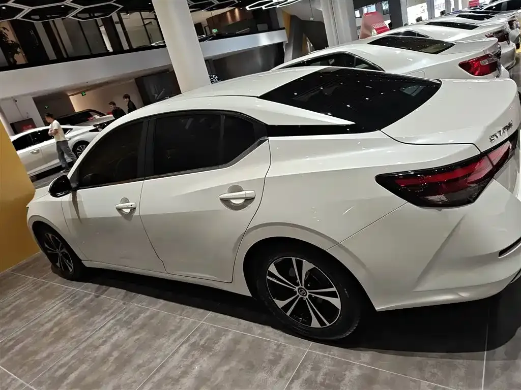 Nissan Sylphy — фото 5