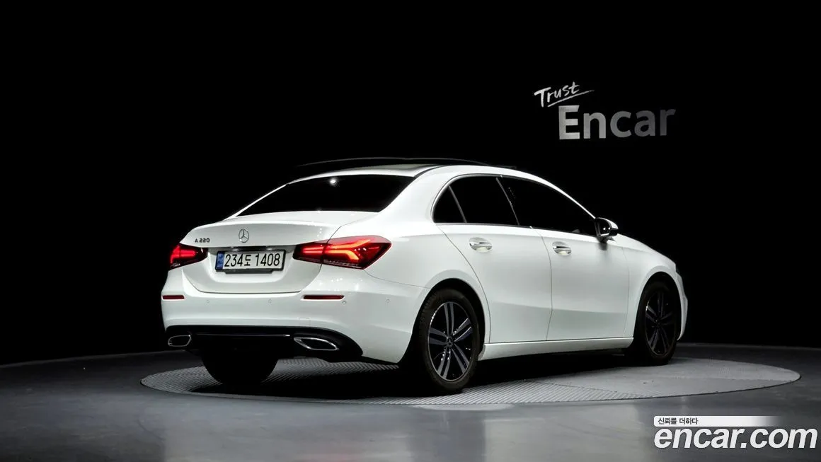 Mercedes-Benz A-Class — фото 2