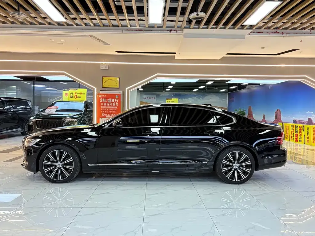 Volvo S90 2024 из CN, фото 2