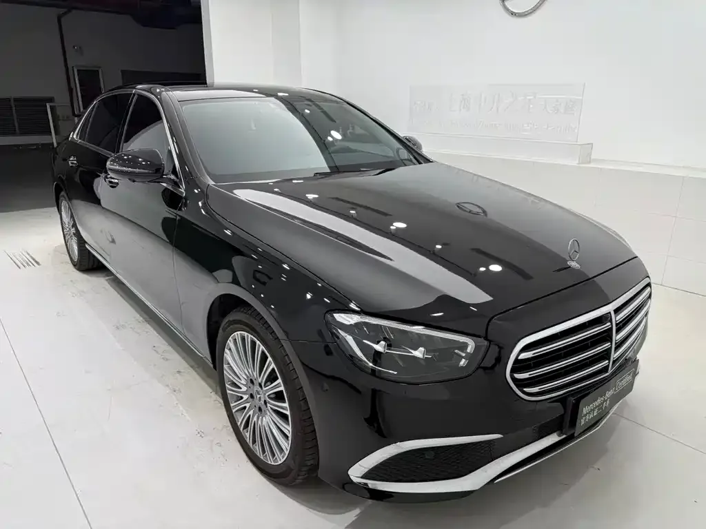 Mercedes-Benz E-Class 2023 из CN, фото 6