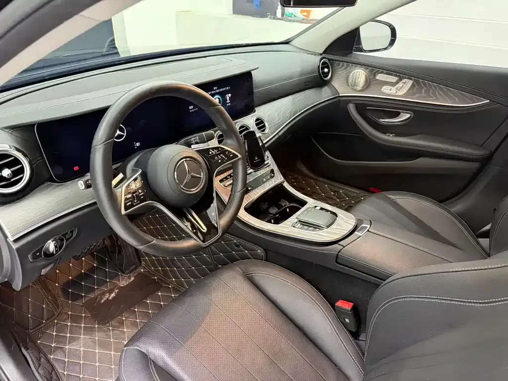 Mercedes-Benz E-Class 2023 из CN, фото 9