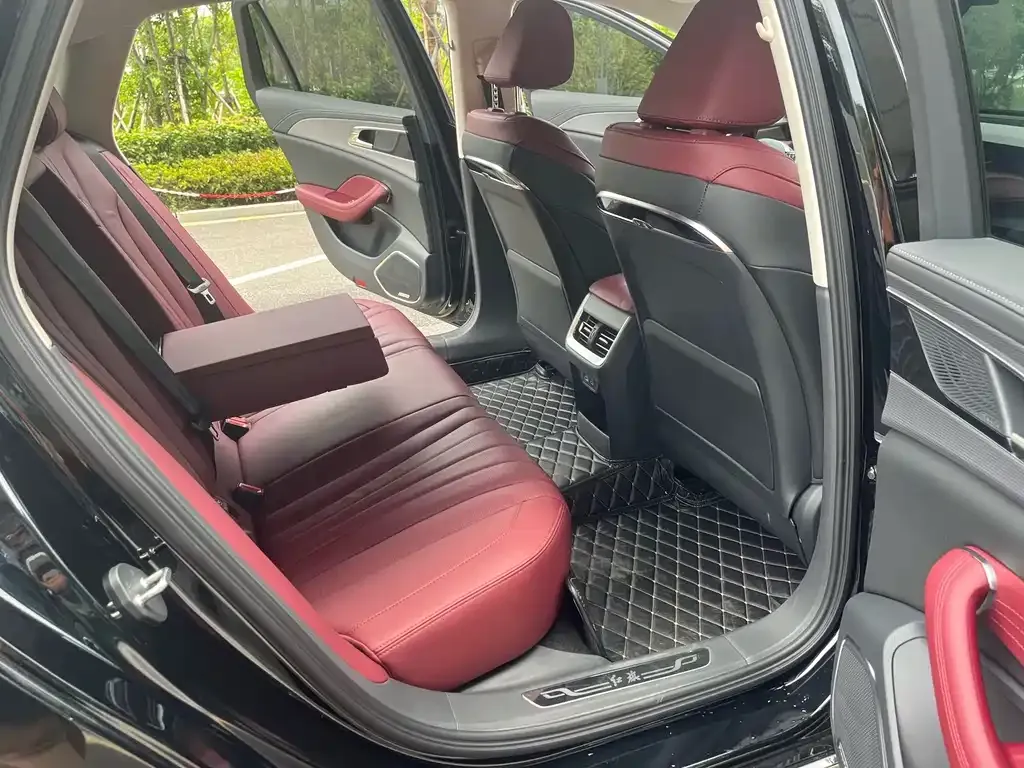 Hongqi H5 2023 из CN, фото 3