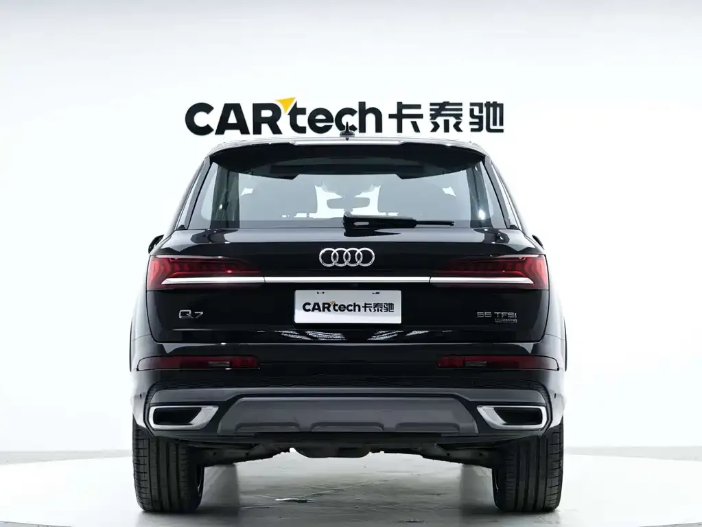Audi Q7 — фото 3