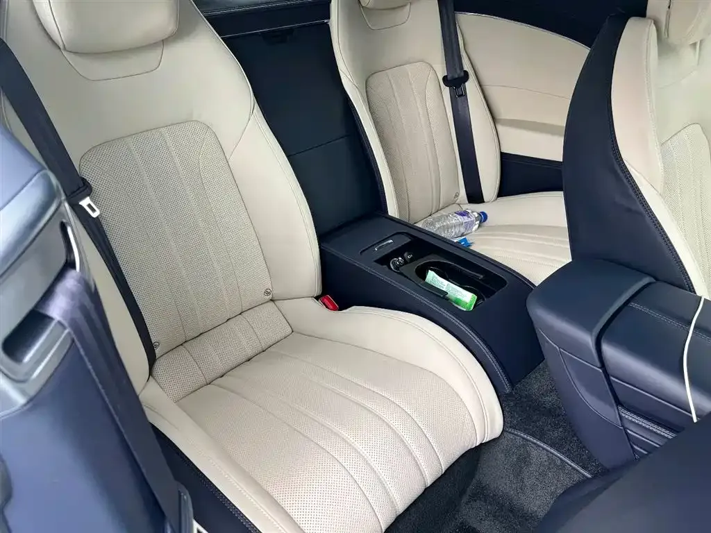 Bentley Continental 2021 из CN, фото 7