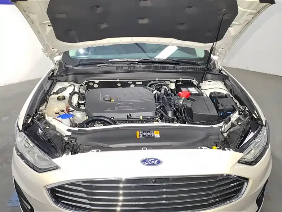 Ford Mondeo 2021 из CN, фото 10