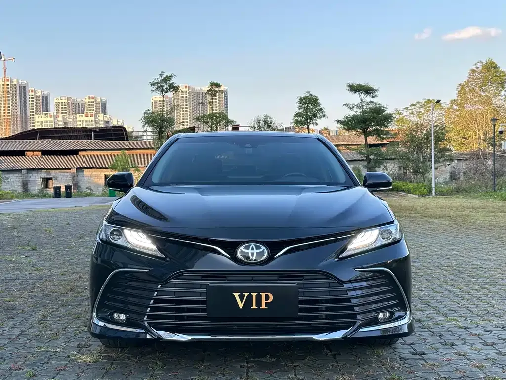 Toyota Camry 2023 из CN, фото 2